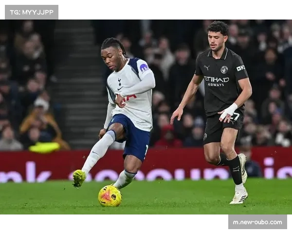 热刺险胜曼城一役 弗兰克边线球战术造决胜球